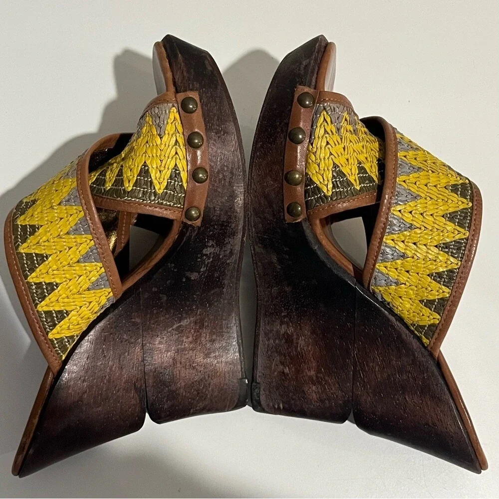 Diane Von Furstenberg Yellow‎ Woven Strap Platform Wood Wedge Sandals Sz 5.5